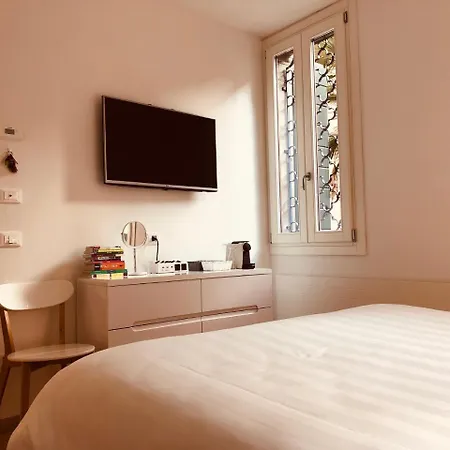 San Marco Design Affittacamere 4*