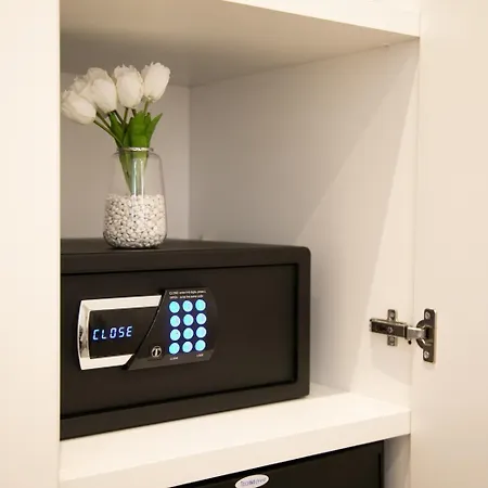 Πανσιόν San Marco Design 4*