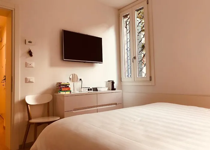 圣马可设计套房旅馆 招待所 4*